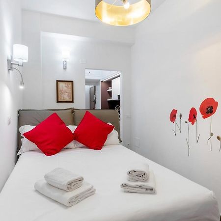 Room Fiore - Ponte Vecchio Mini Studio 佛罗伦萨 外观 照片